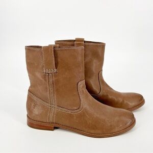 Frye Anna  Leather Shortie Ankle Boots Booties Ash Size 8